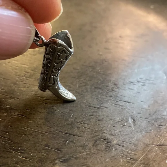 Sterling Sterling Cowboy Boot Pendant - Picture 3 of 3